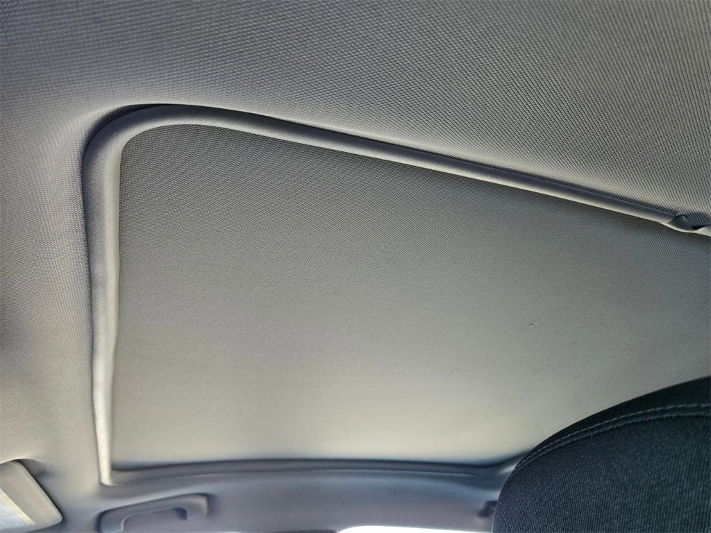 Used 2024 Chevrolet Malibu LT image 31