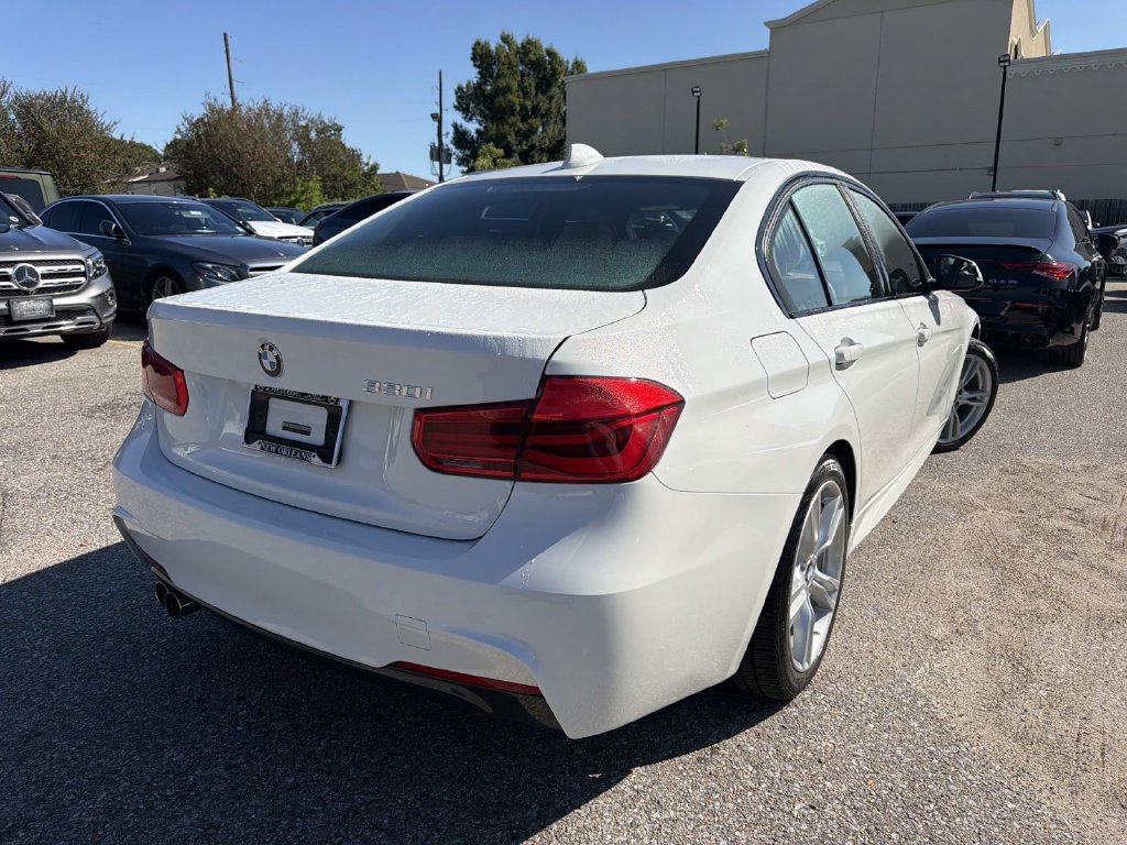 Used 2018 BMW 330i Sedan RWD image 7