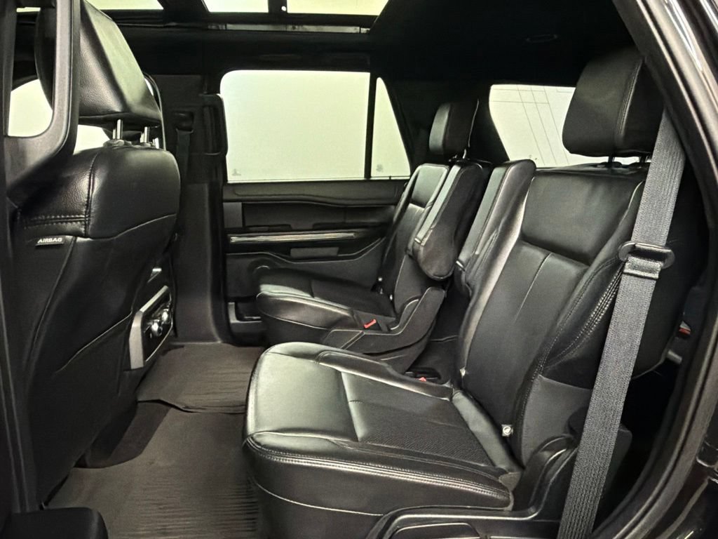 Used 2021 Ford Expedition XLT AWD/4WD image 34