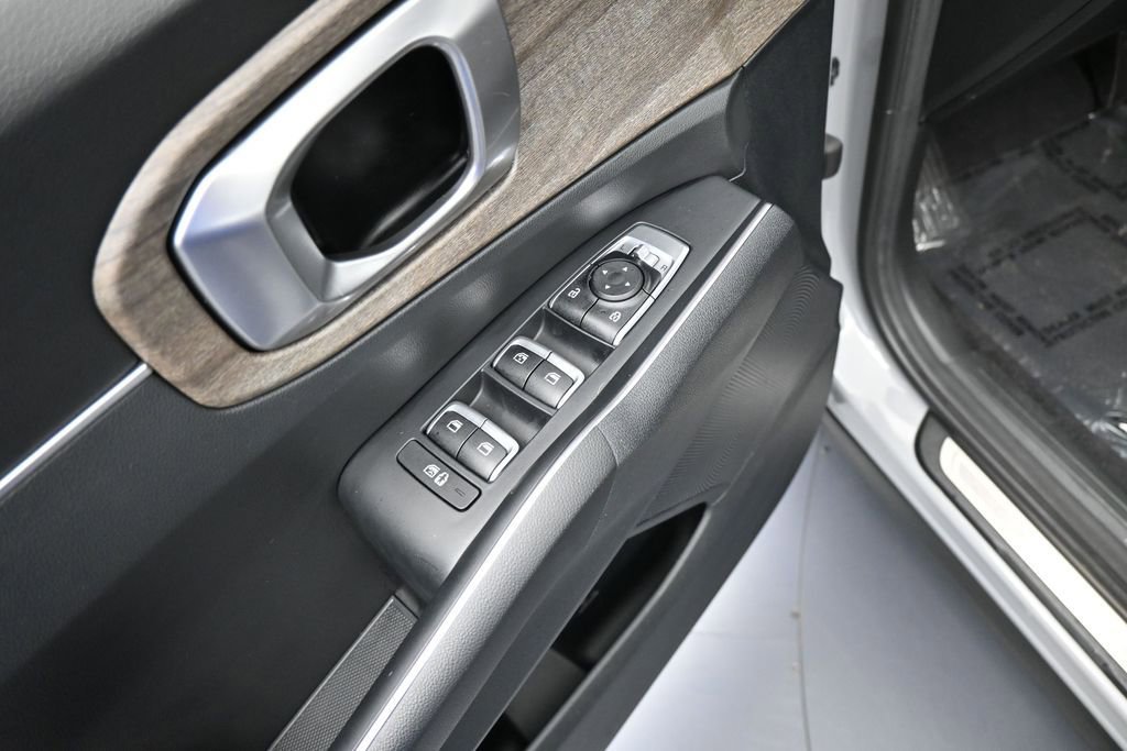 Used 2023 Kia Sorento EX FWD image 13