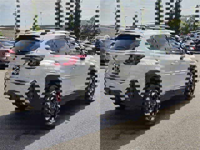 New 2025 Subaru Crosstrek 2.5i Limited w/ Popular Package #3A image 4