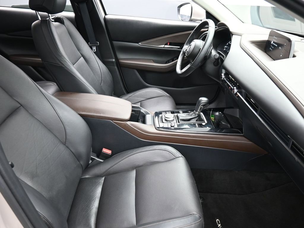 Used 2024 MAZDA CX-30 AWD 2.5 S w/ Premium Package image 18