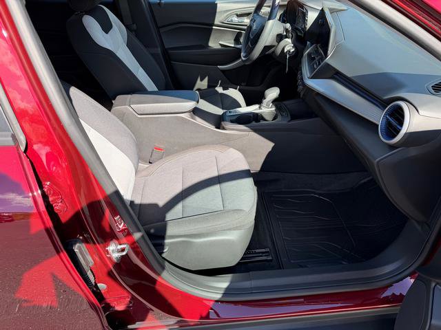 Used 2024 Chevrolet Trax LS w/ LS Convenience Package image 11