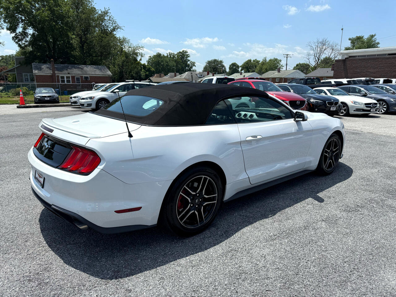Used 2019 Ford Mustang Premium image 17