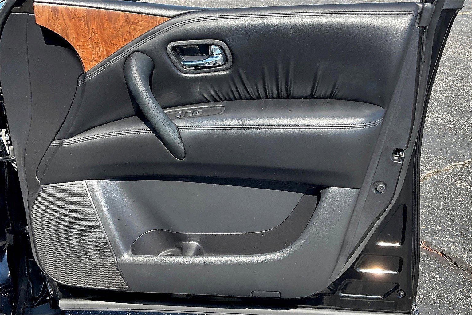 Used 2024 Nissan Armada SL w/ Cargo Package image 20