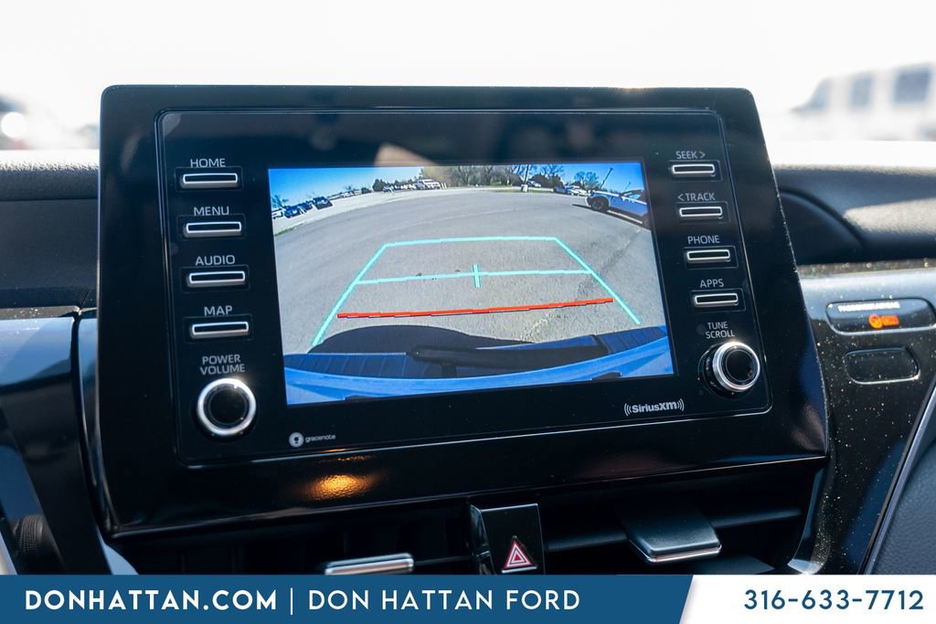 Used 2023 Toyota Camry SE image 17