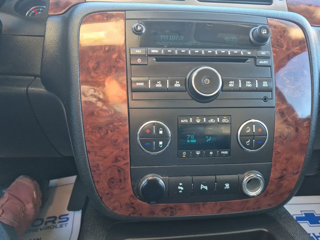 Used 2011 Chevrolet Silverado 2500 LTZ w/ LTZ Plus Package image 17