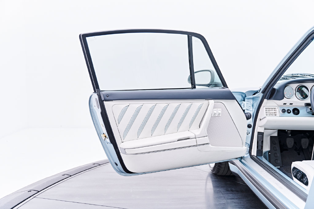 Used 1990 Porsche 911 Carrera image 45