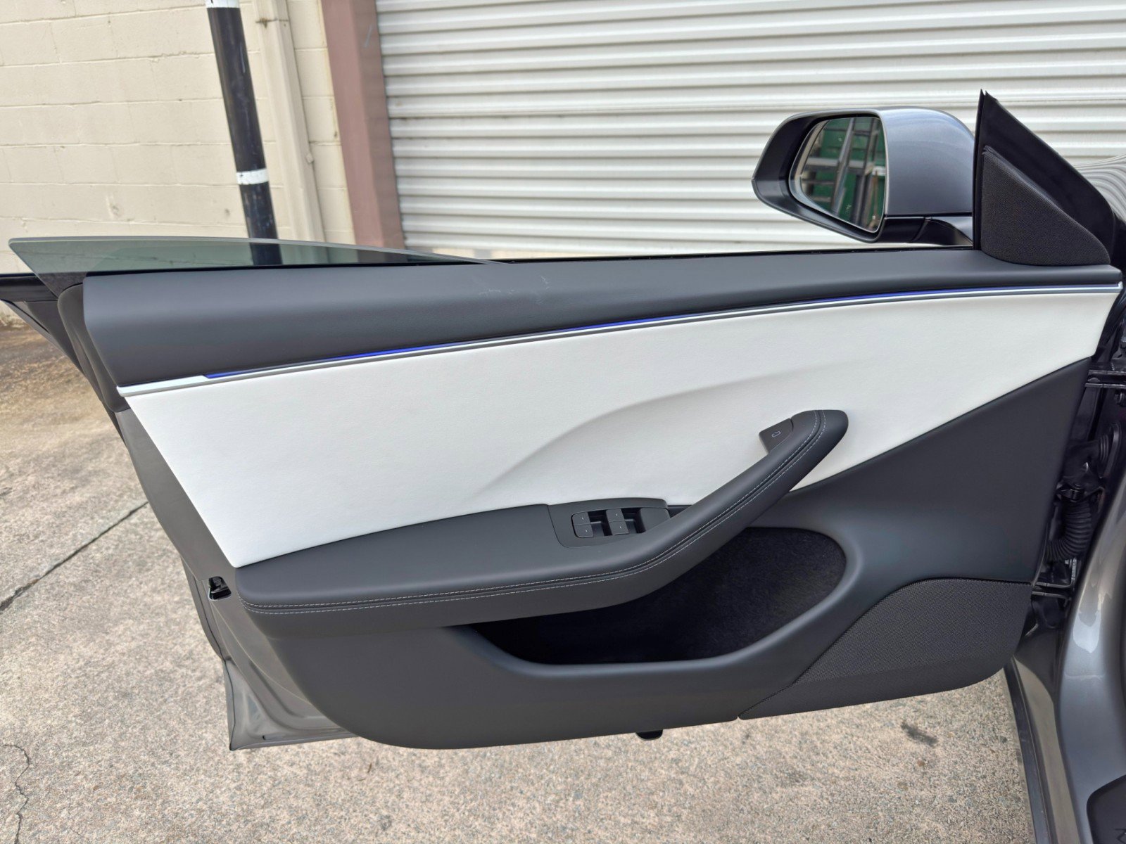 Used 2025 Tesla Model 3 RWD image 45