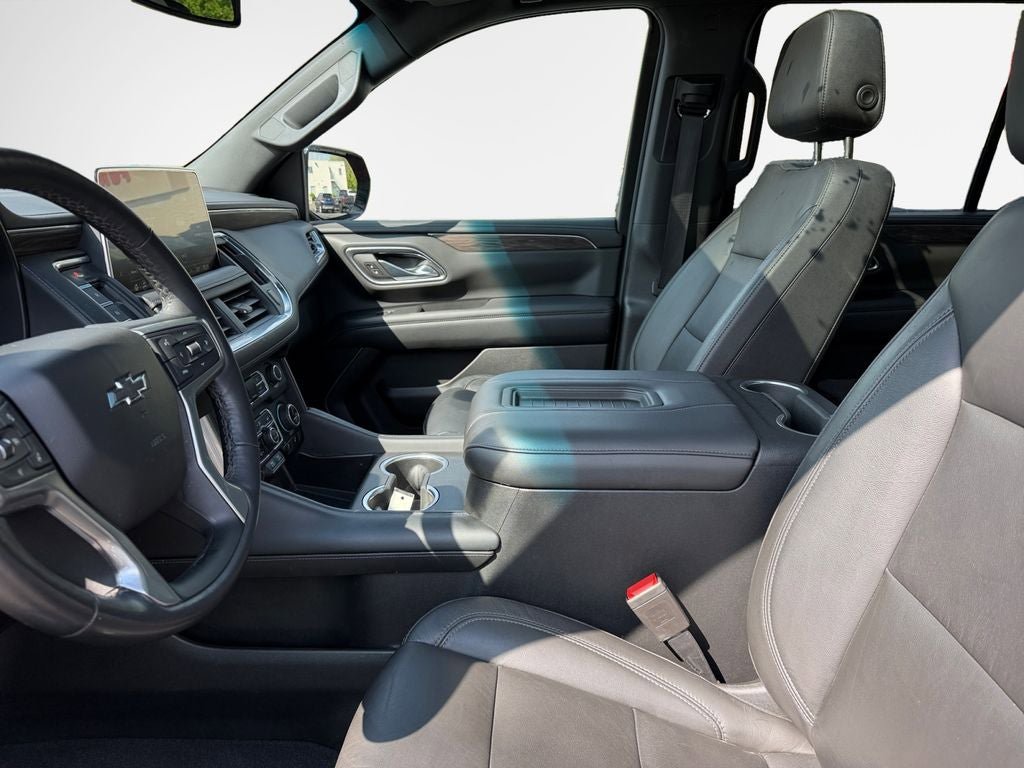 Used 2021 Chevrolet Tahoe Z71 w/ Z71 Signature Package AWD/4WD image 12