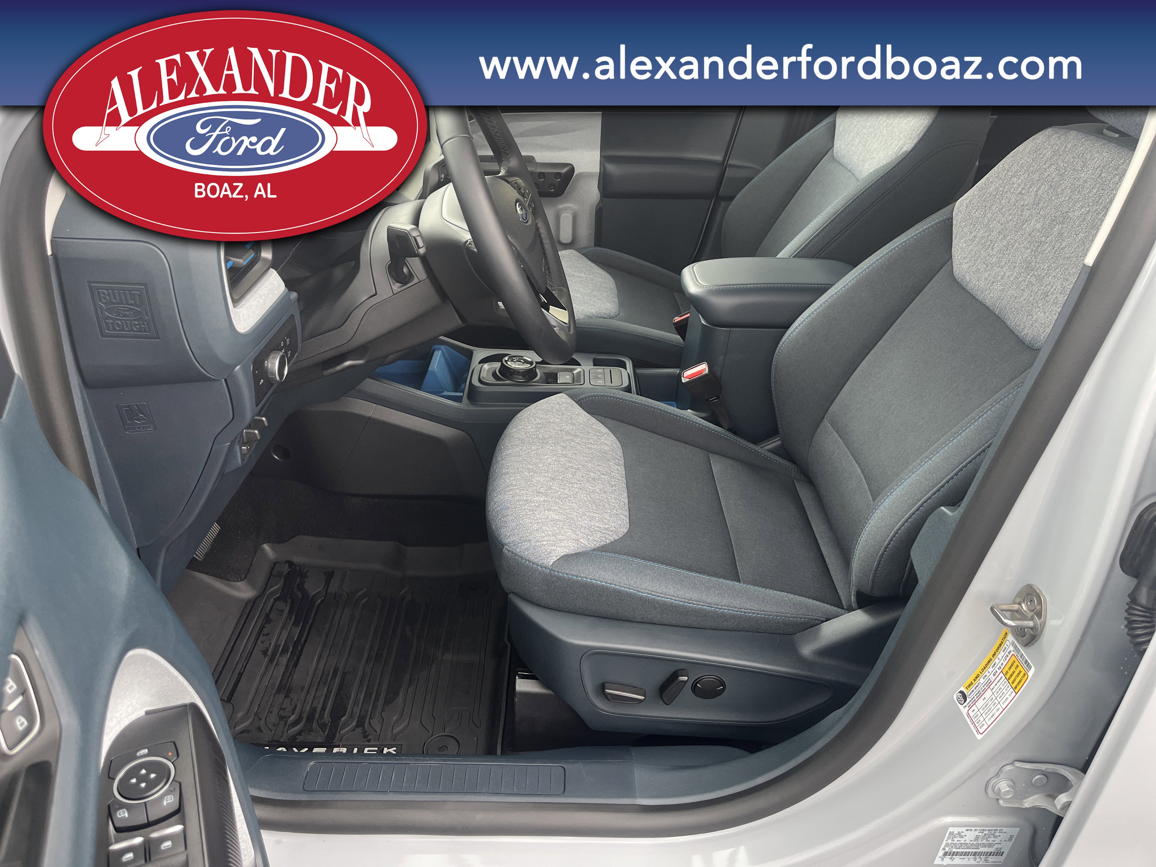 Used 2025 Ford Maverick XLT w/ XLT Luxury Package image 11