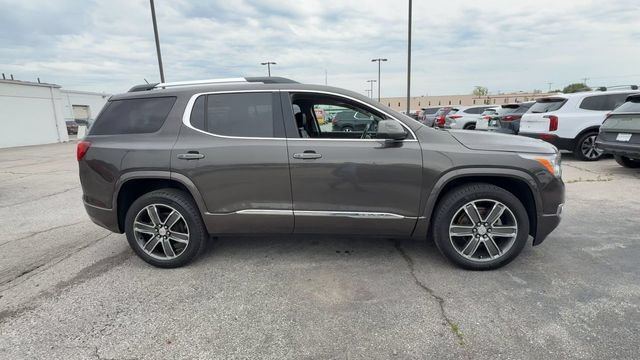 Used 2019 GMC Acadia Denali AWD/4WD image 9