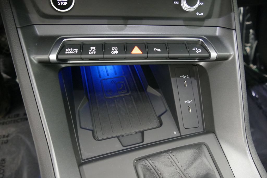 Used 2023 Audi Q3 2.0T Premium Plus w/ Premium Plus Package AWD/4WD image 20