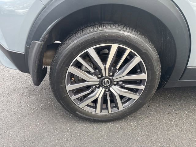 Used 2021 Nissan Kicks SV FWD image 16