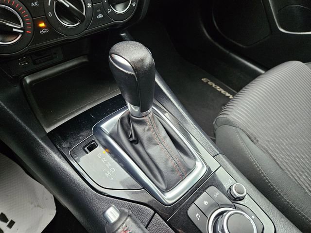 Used 2016 MAZDA MAZDA3 i Touring image 26