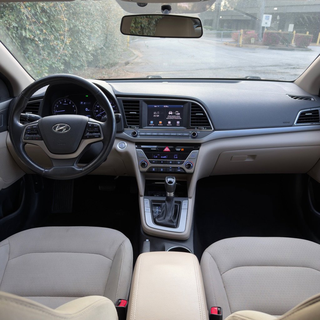 Used 2017 Hyundai Elantra SE w/ SE A/T Tech Package 03 image 36