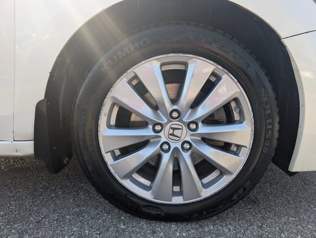 Used 2011 Honda Accord EX-L image 24