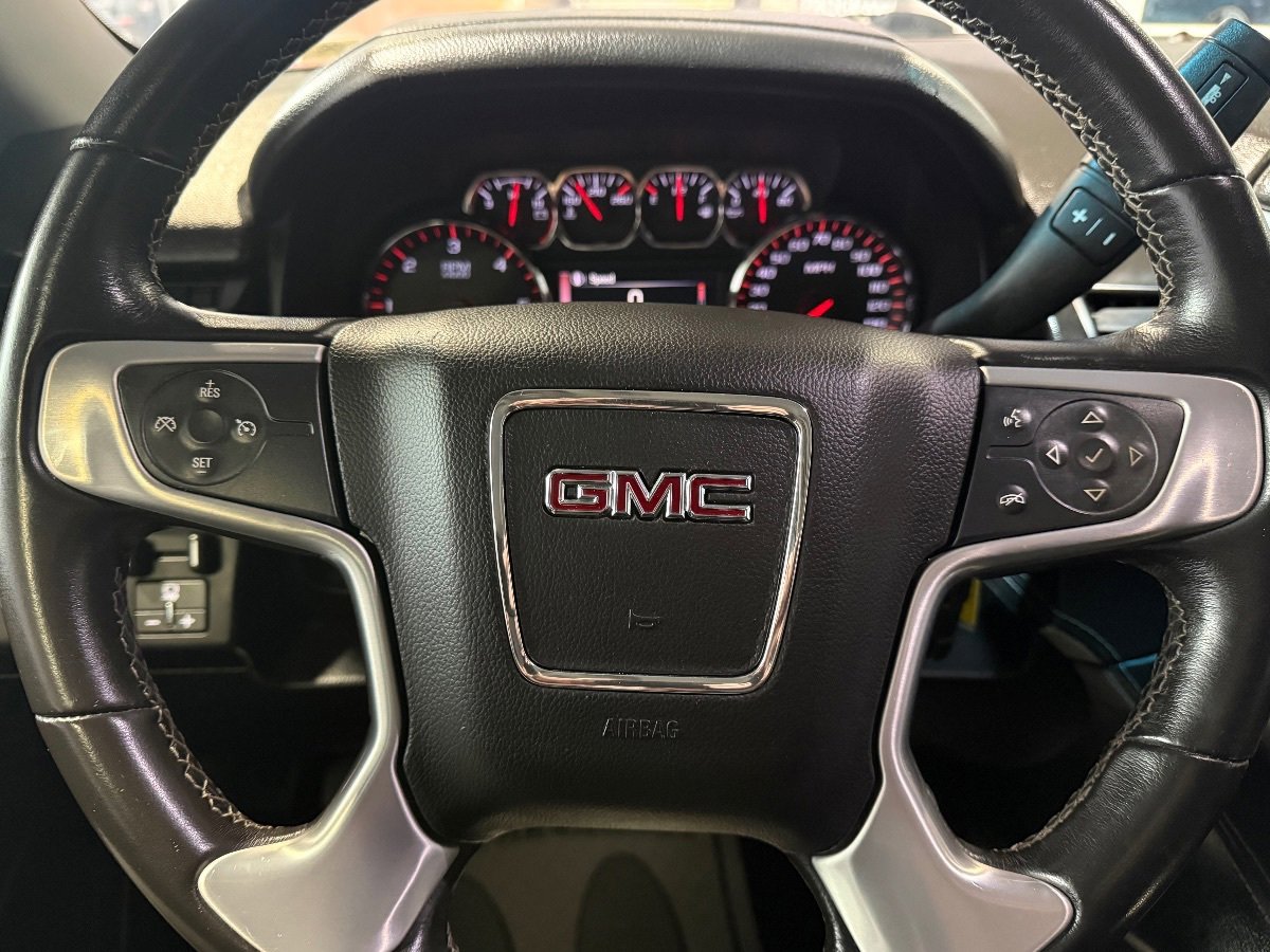 Used 2015 GMC Yukon XL SLE w/ Convenience Package image 11