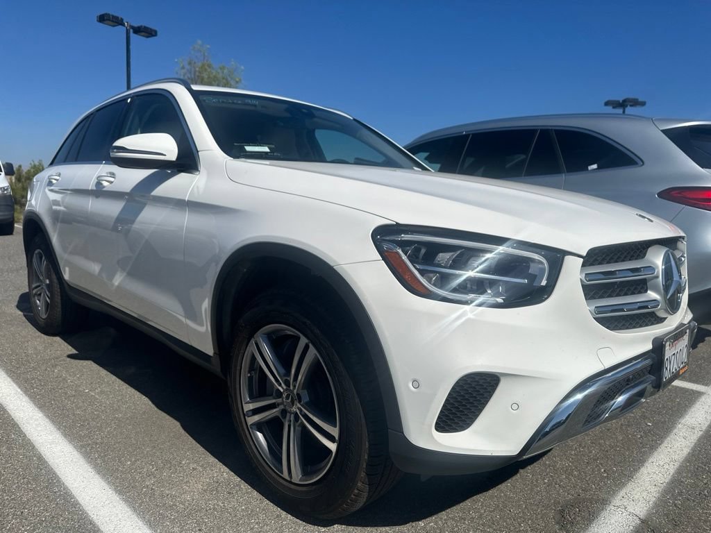 Used 2021 Mercedes-Benz GLC 300 image 2