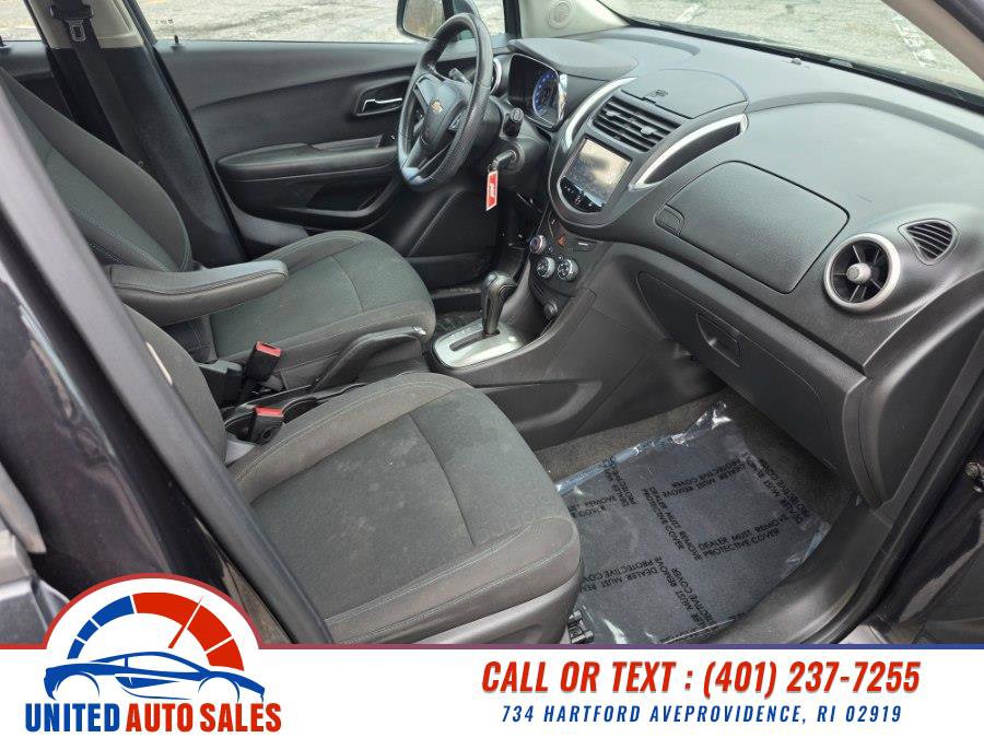 Used 2015 Chevrolet Trax LS image 13