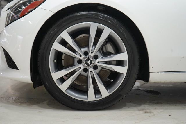 Used 2020 Mercedes-Benz C 300 Sedan image 12