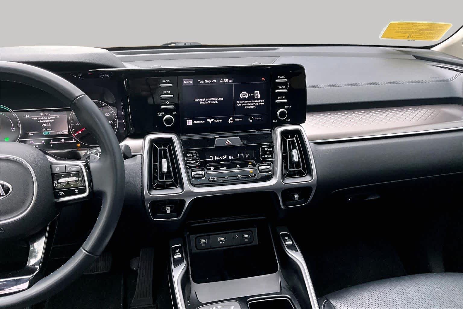 Used 2021 Kia Sorento EX FWD image 7