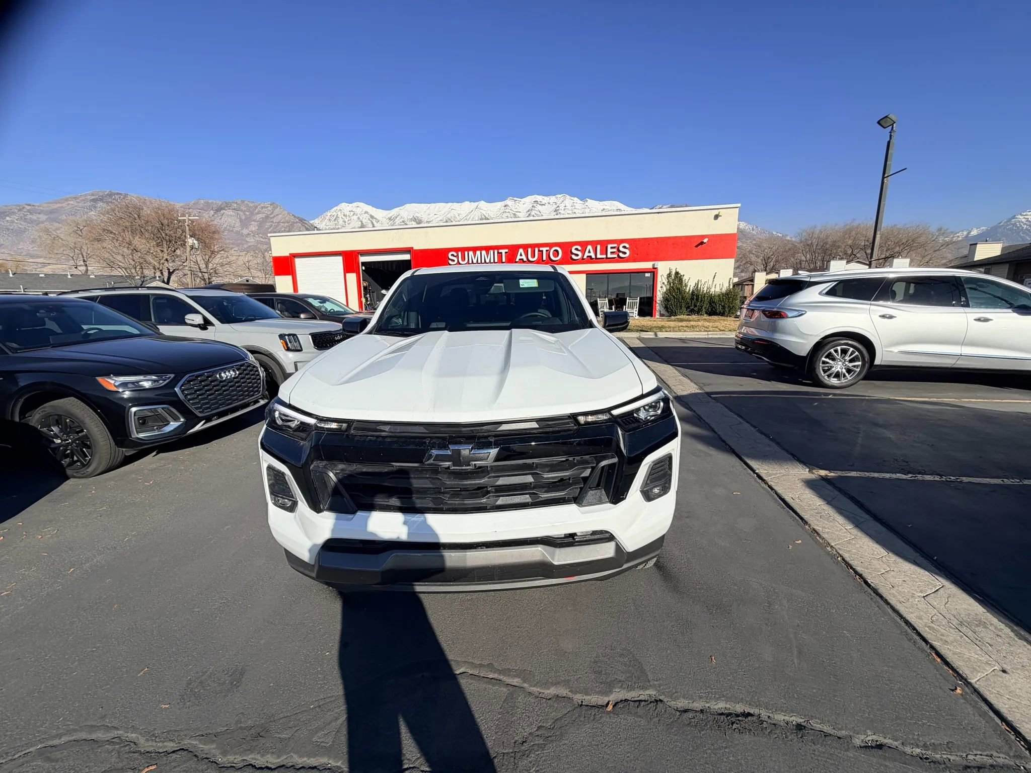 Used 2023 Chevrolet Colorado Z71 w/ Advanced Trailering Package image 9