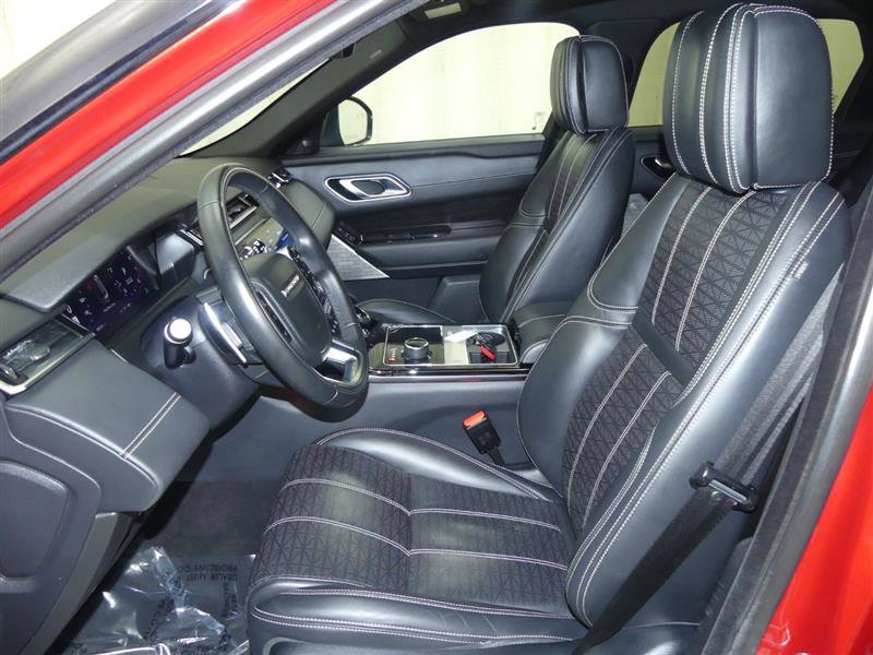 Used 2019 Land Rover Range Rover Velar R-Dynamic HSE image 29