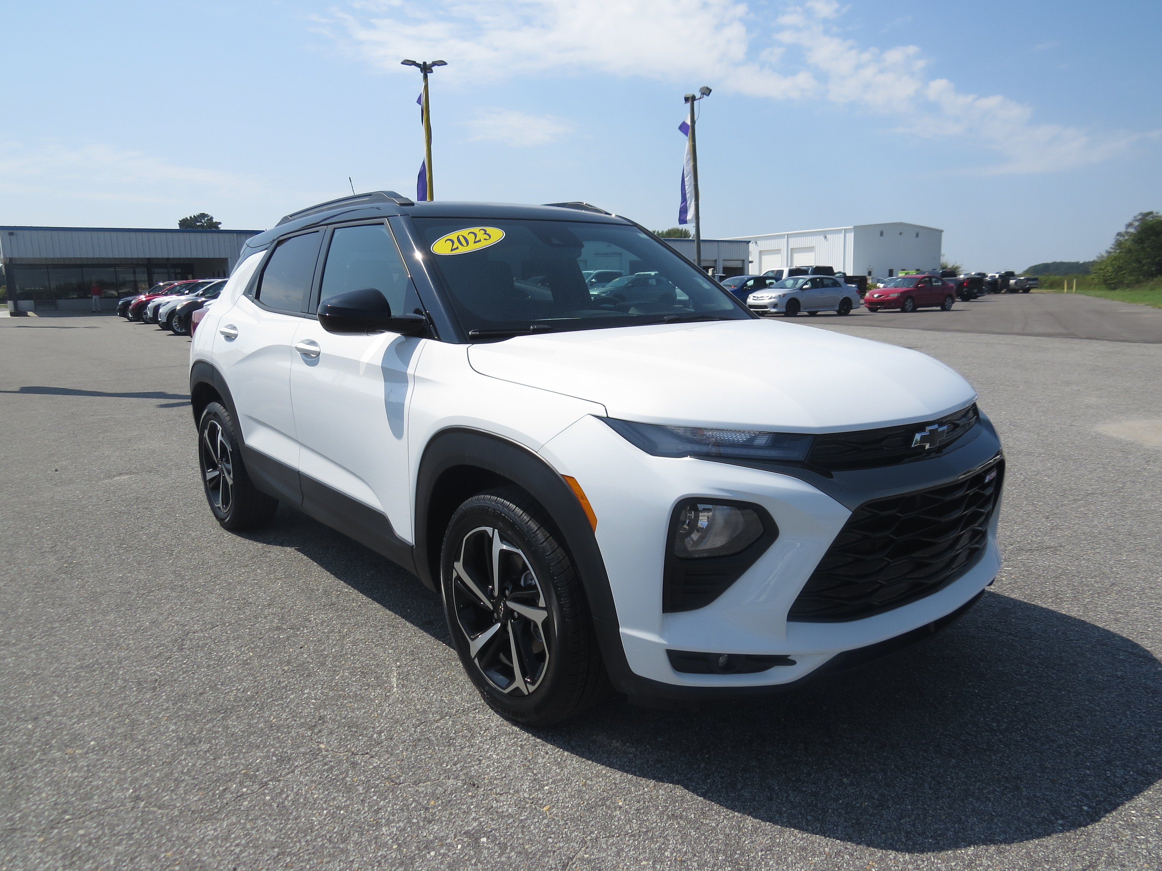 Used 2023 Chevrolet TrailBlazer RS w/ Convenience Package