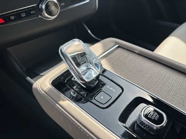 New 2026 Volvo XC90 B6 Plus image 15