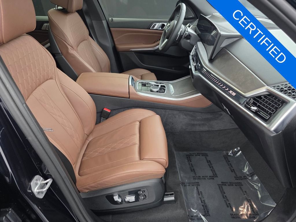 Used 2024 BMW X5 sDrive40i w/ M Sport Package RWD image 27