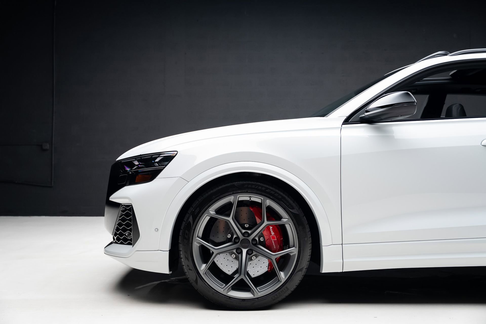 Used 2026 Audi RS Q8 performance AWD/4WD image 18