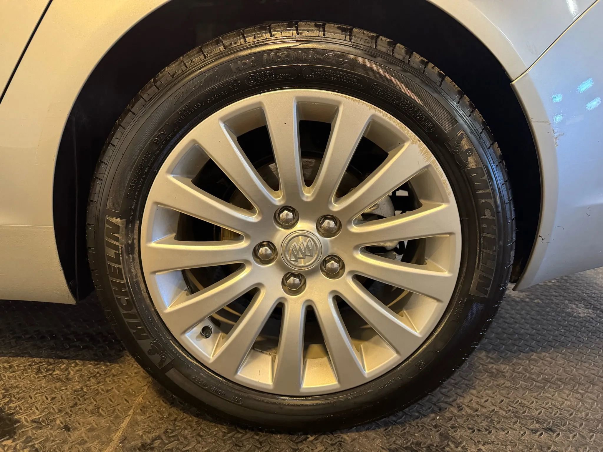 Used 2011 Buick Regal CXL image 27