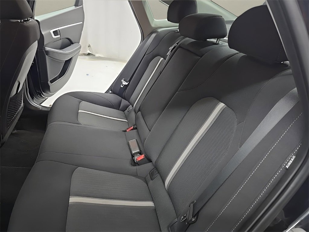 Certified 2025 Hyundai Sonata SEL image 15