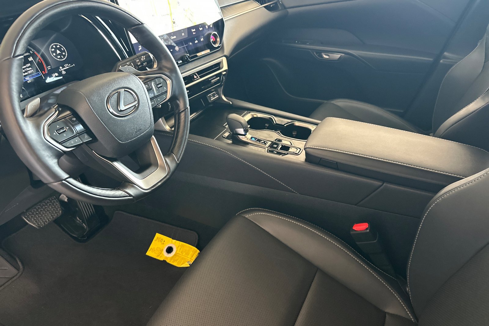 Certified 2025 Lexus RX 350 Premium w/ Accessory Package (K3) FWD image 7