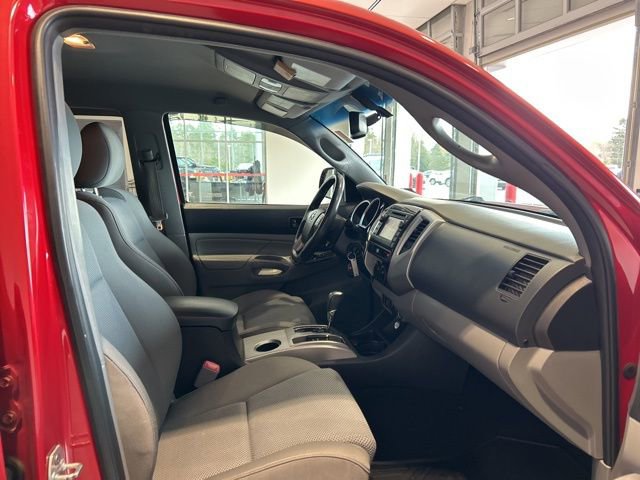 Used 2013 Toyota Tacoma 4x4 Double Cab w/ TRD Sport Pkg image 11