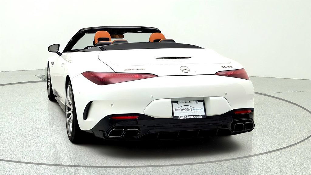 Used 2024 Mercedes-Benz SL 63 AMG 4MATIC image 6
