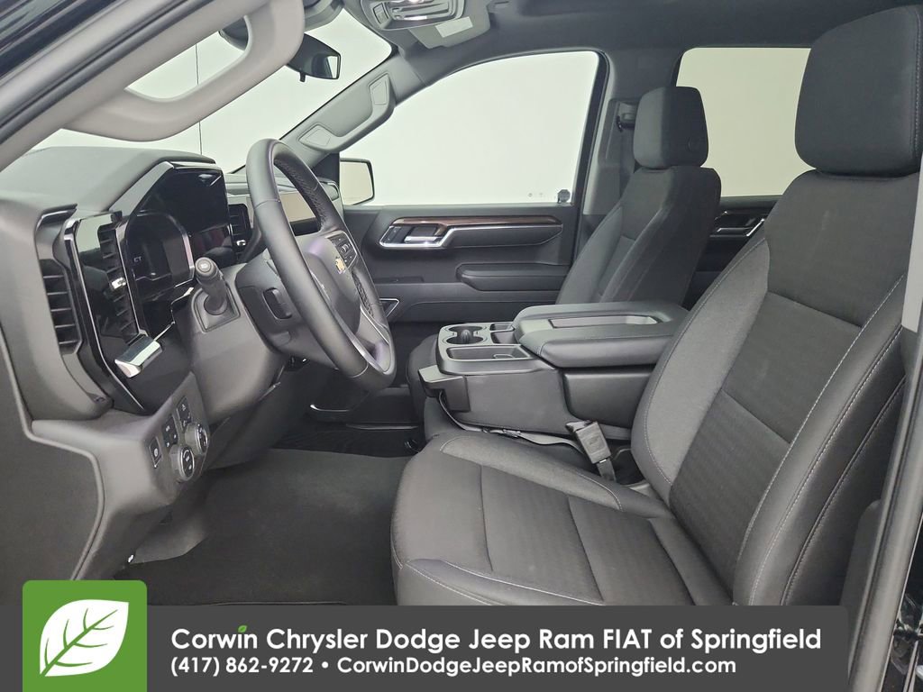 Used 2025 Chevrolet Silverado 1500 LT image 19