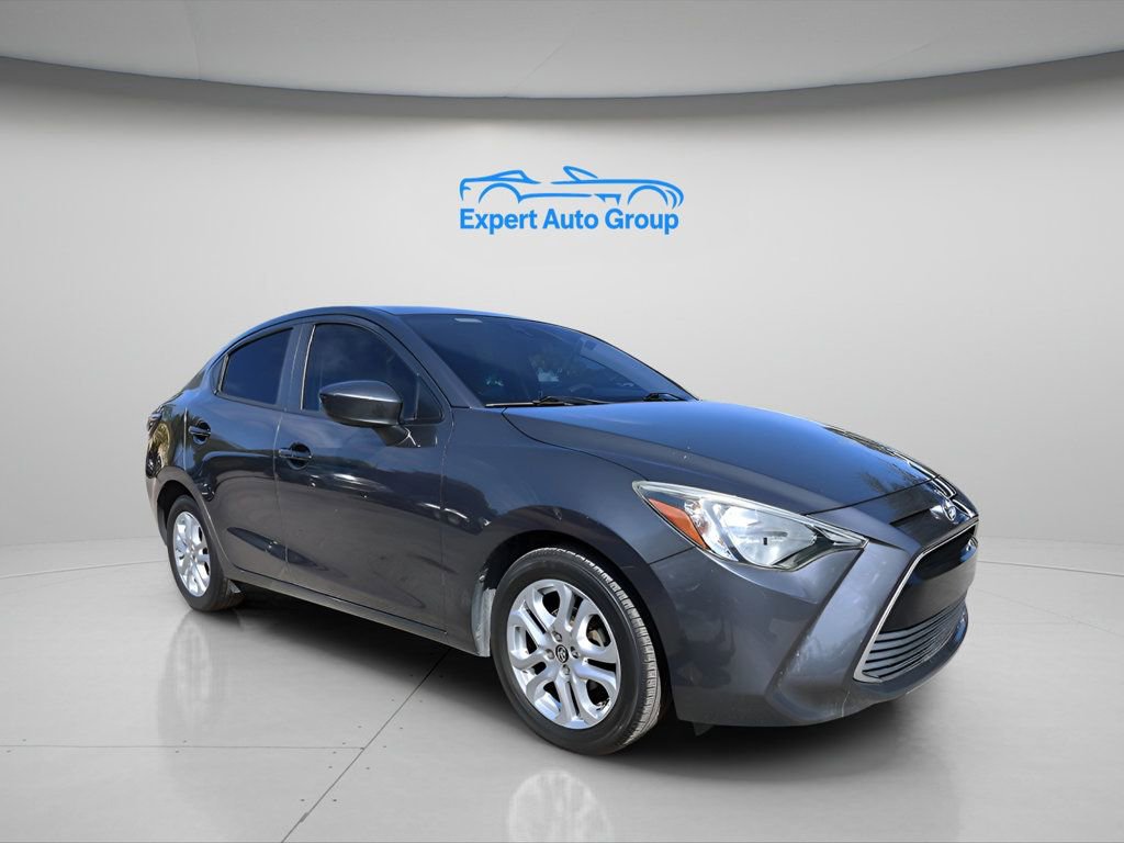 Used 2018 Toyota Yaris iA FWD image 5