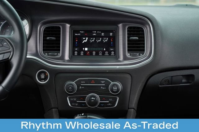 Used 2018 Dodge Charger SXT RWD image 24