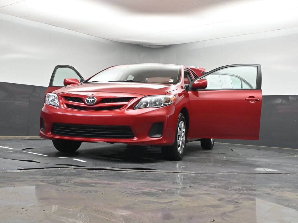 Used 2011 Toyota Corolla LE FWD image 41