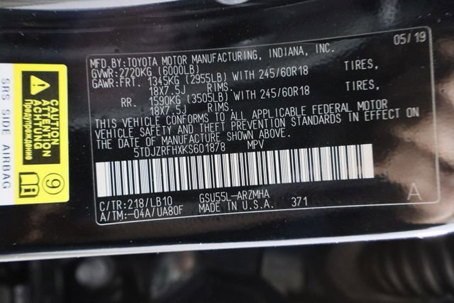 Used 2019 Toyota Highlander XLE AWD/4WD image 40