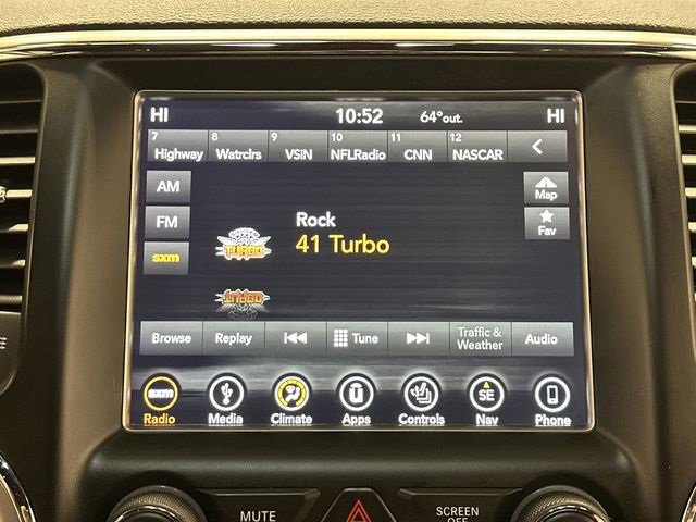 Used 2018 Jeep Grand Cherokee Altitude image 11