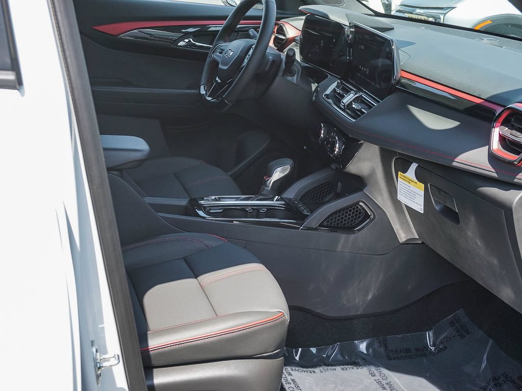 New 2026 Chevrolet TrailBlazer RS w/ Driver Confidence Package FWD image 12