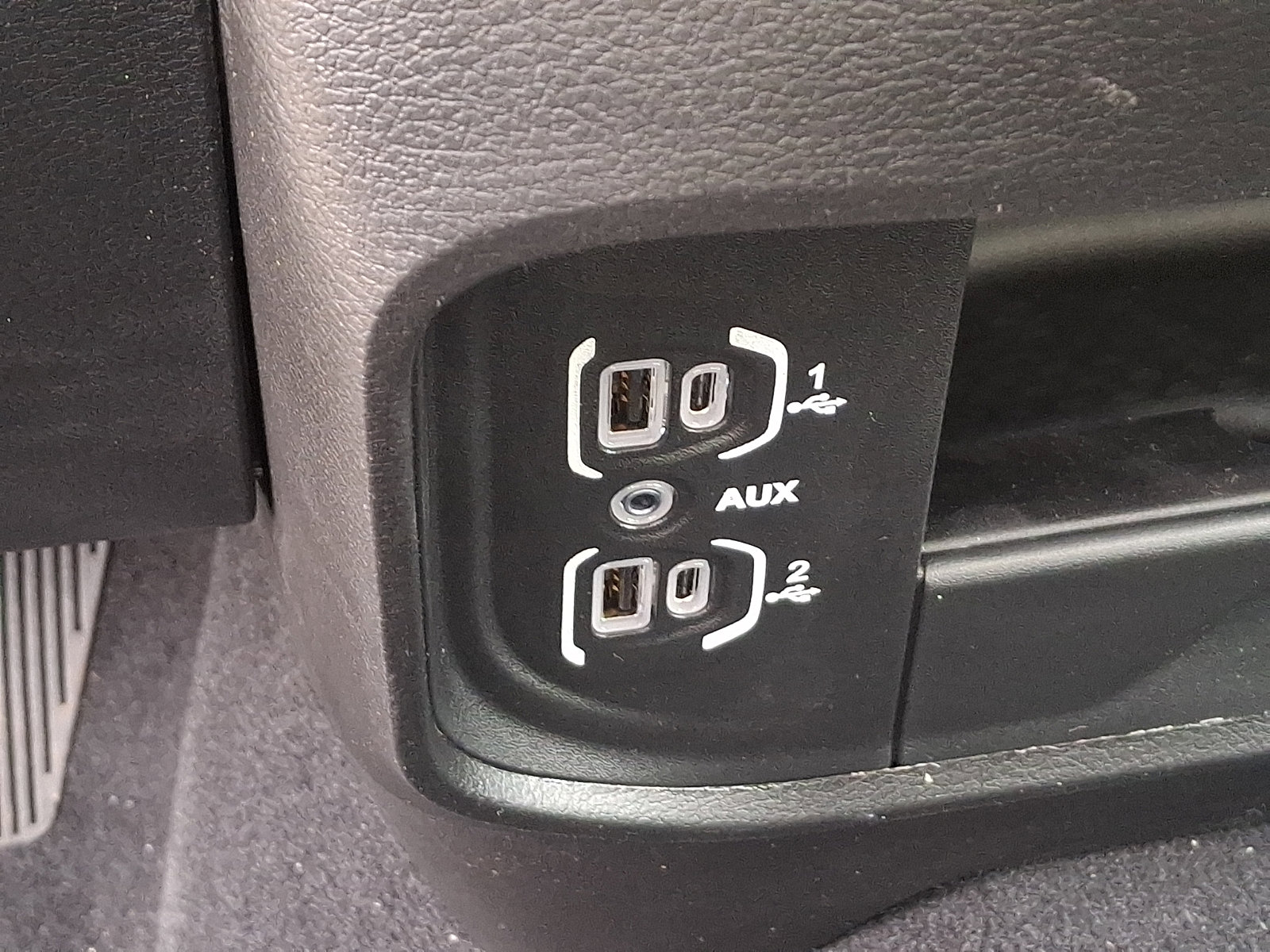 New 2026 RAM 3500 Tradesman image 20