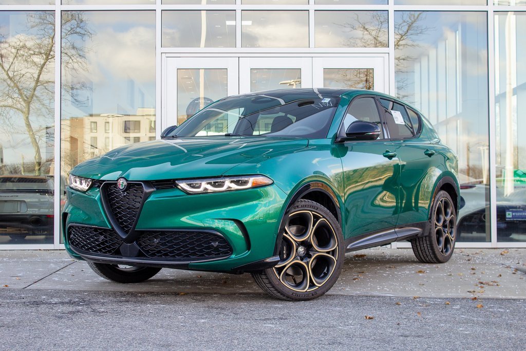 New 2025 Alfa Romeo Tonale