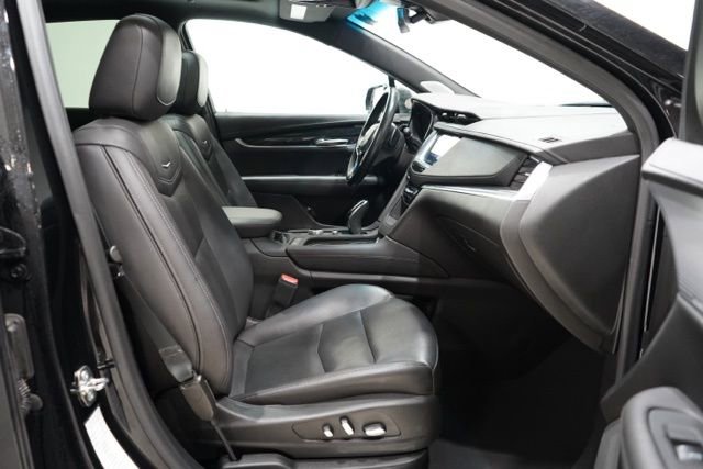 Used 2023 Cadillac XT5 Premium Luxury image 36