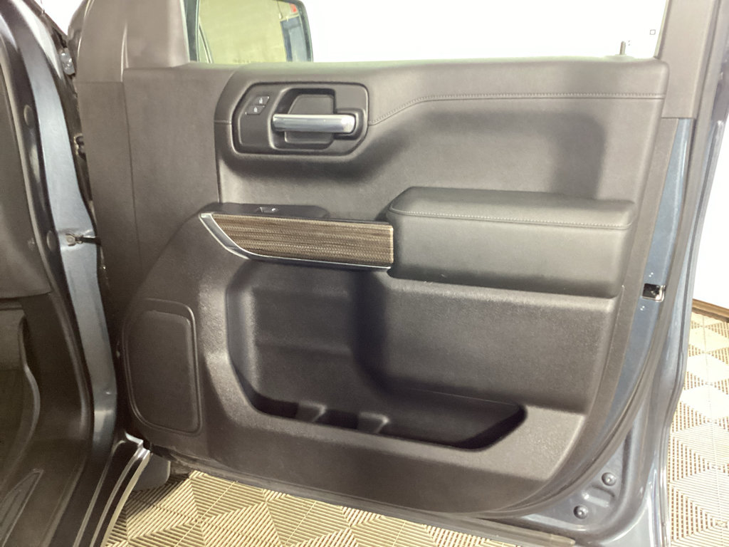 Used 2020 Chevrolet Silverado 1500 RST w/ All-Star Edition AWD/4WD image 10
