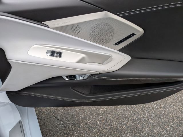 Used 2021 Chevrolet Corvette Stingray Premium Conv w/ Z51 Performance Package image 33