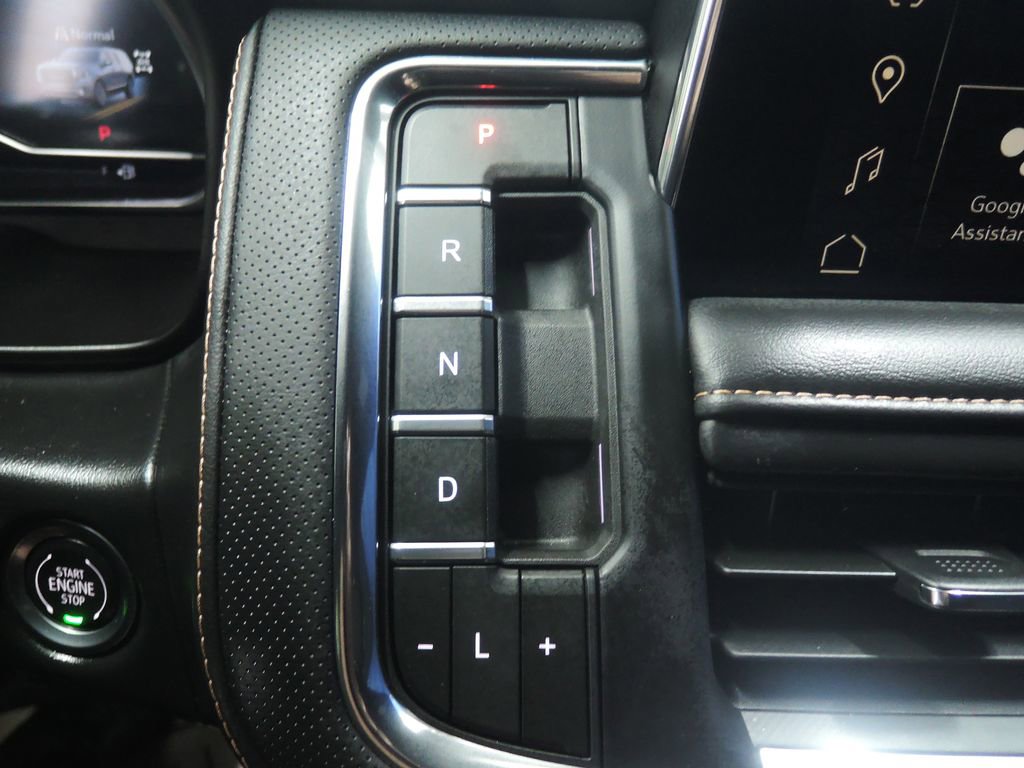 Used 2024 GMC Yukon AT4 w/ AT4 Premium Plus Package image 19